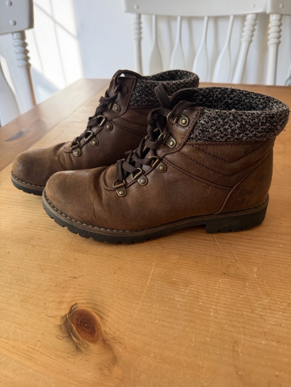 Kohl's Brown Suede Lace-Up Ankle Boots